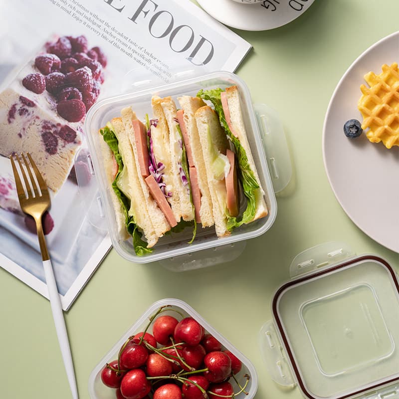 密閉型スリム弁当箱