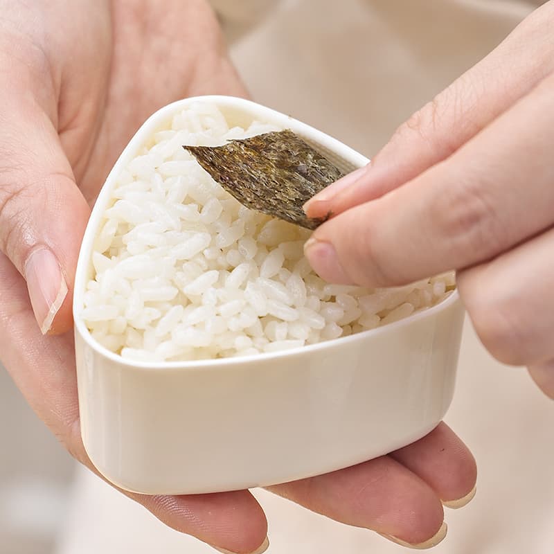 三角形コンパクト弁当箱